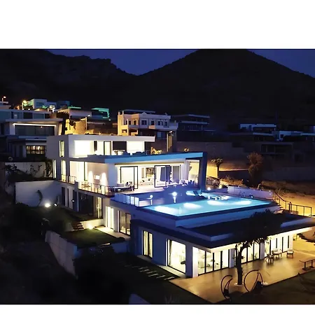 Marinhill - High Luxury Villa *