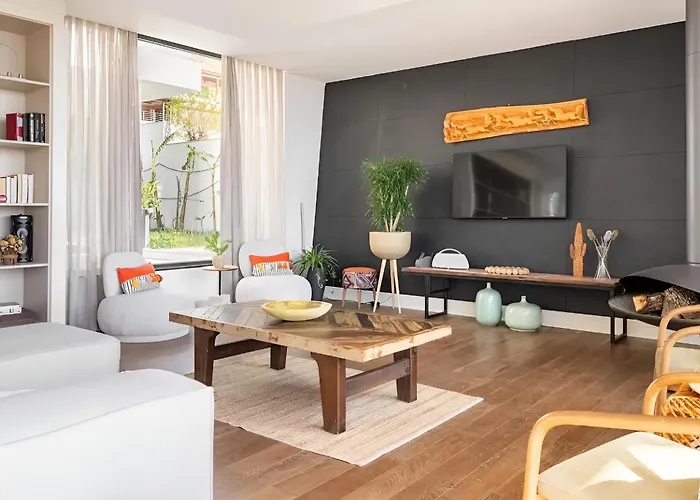 别墅 Marinhill High Luxury With Private Pool And Sea View 博德鲁姆