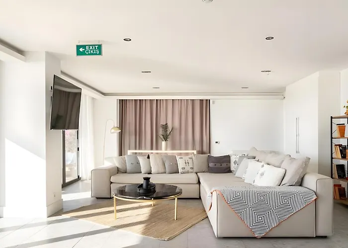 Marinhill High Luxury With Private Pool And Sea View 博德鲁姆