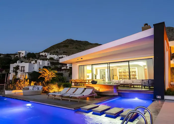 Marinhill High Luxury With Private Pool And Sea View Vilă