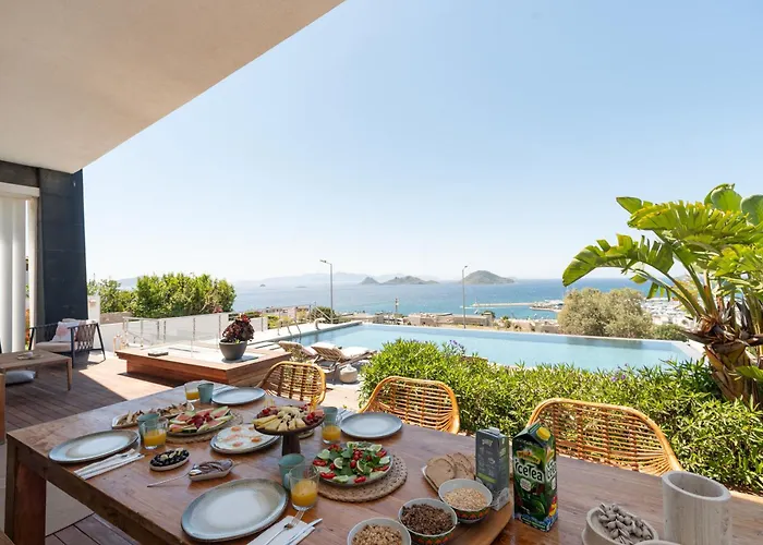 Marinhill High Luxury With Private Pool And Sea View 别墅 博德鲁姆